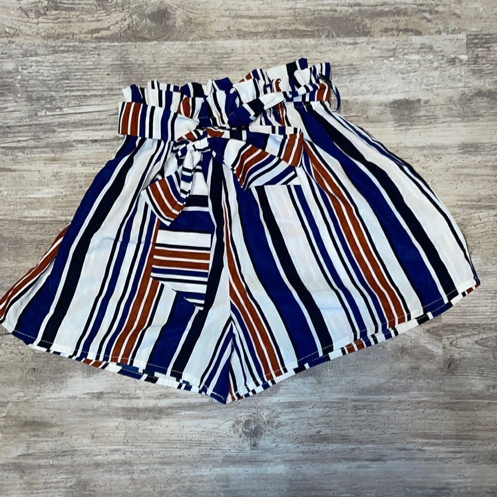 Romwe small shorts